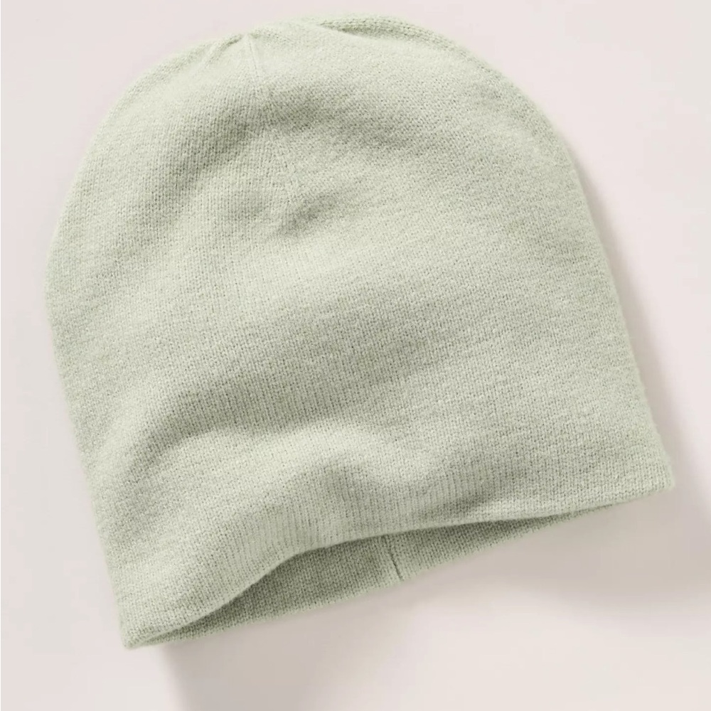 NWT Sage Green Cuddles Ribbed Beanie